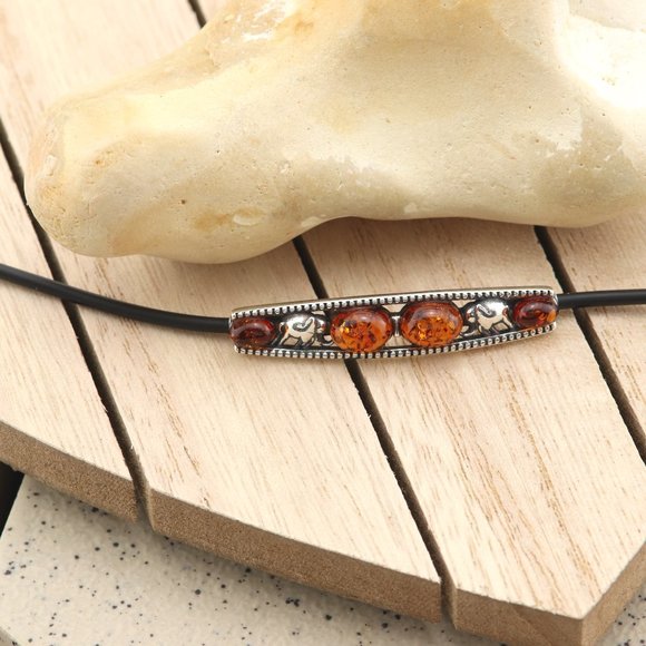 Sterling silver bracelet with natural Baltic amber - Picture 5 of 7